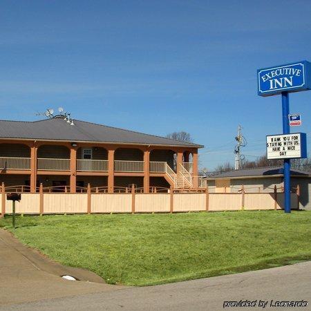 Executive Inn Scottsville エクステリア 写真